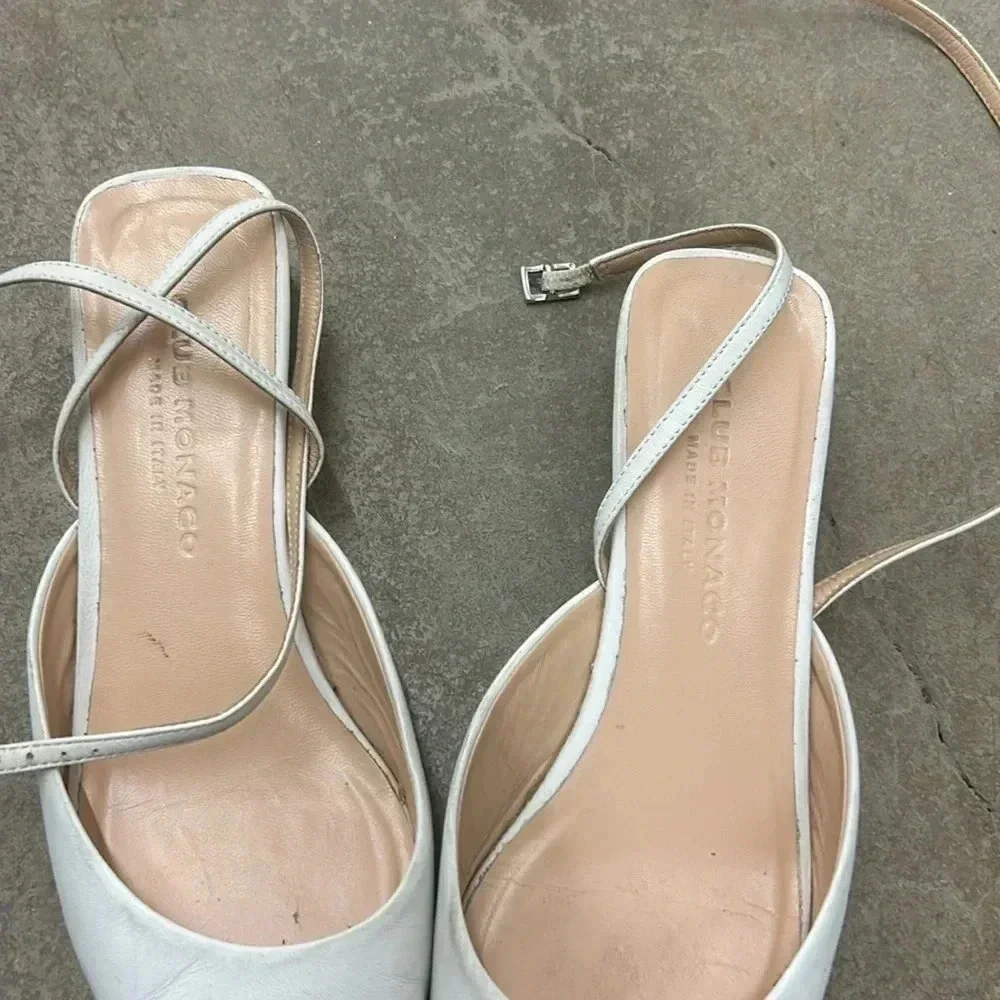 Club monaco  sandals - Picture 3 of 6